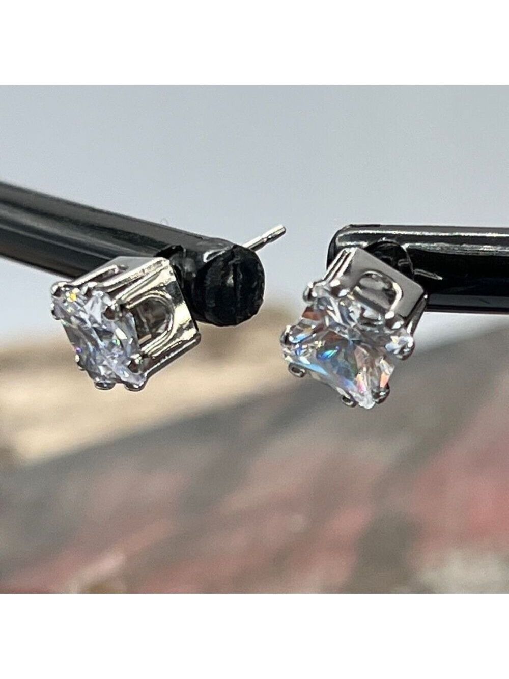 Swarovski Crystals Statement Post Earrings - Picture 4 of 14
